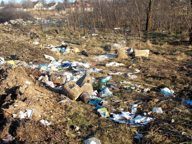 Szemét a rajcsúron 2016. március 8. képek